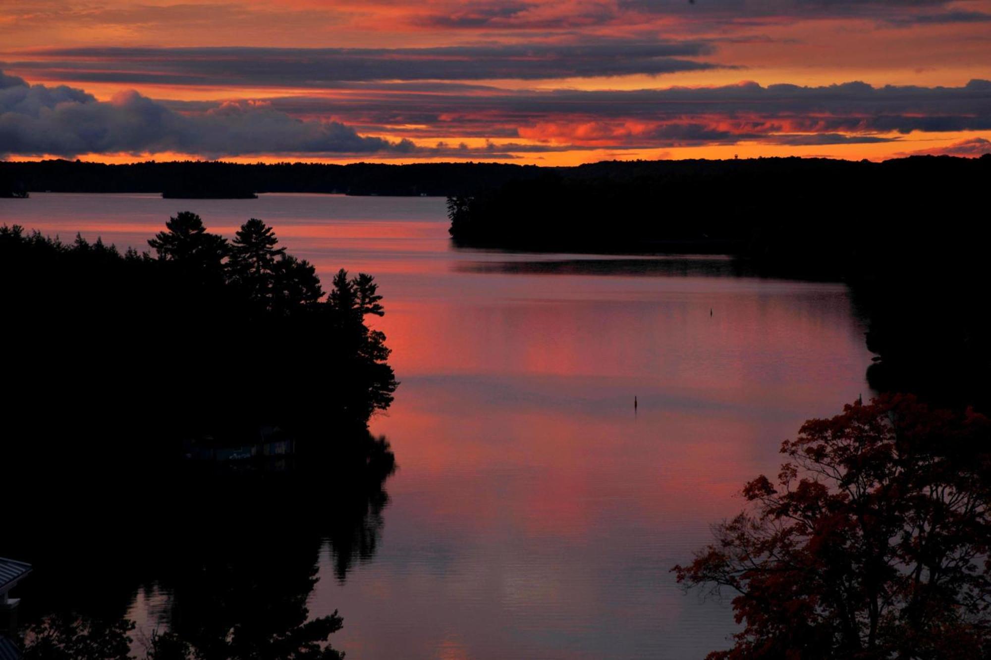 Jw Marriott The Rosseau Muskoka Resort & Spa Minett Экстерьер фото